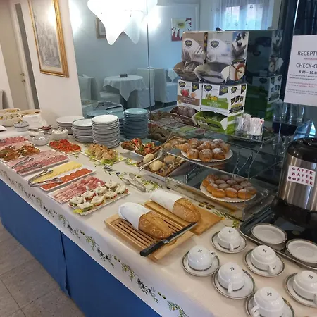 Meubleterme Lejlighed